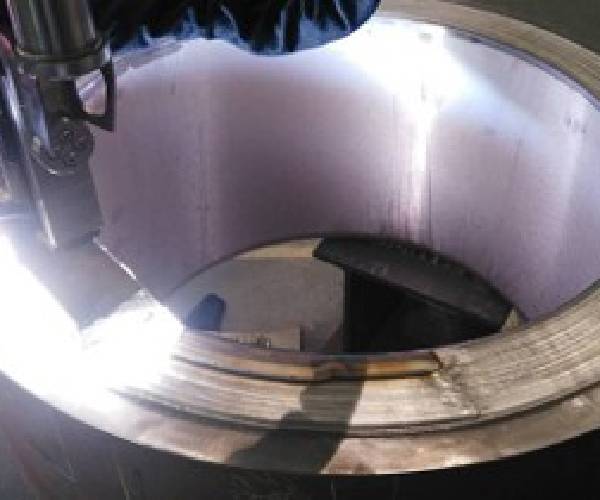 VERTICAL TIG CLADDING 03